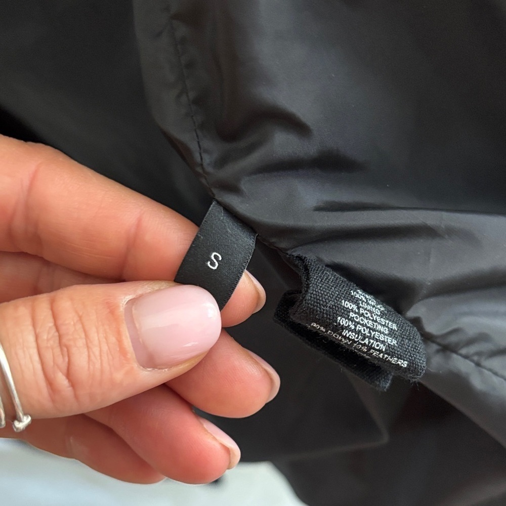 Theory Women's Midnight Black Puffer Jacket - Picture 7 of 7
